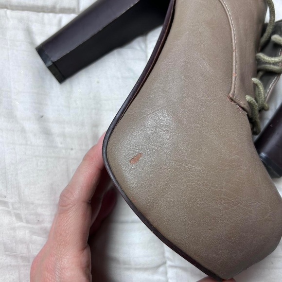 Vintage Forever 21 platform nude ankle boots from 2011ish - Picture 6 of 6